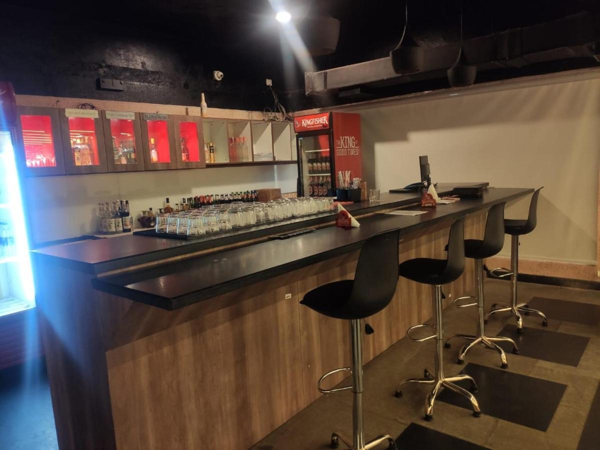 Zip By Spree Hotels Surabi International Vellore Bagian luar foto