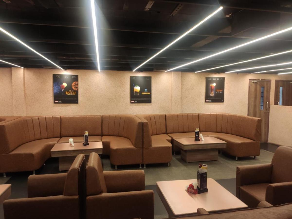 Zip By Spree Hotels Surabi International Vellore Bagian luar foto